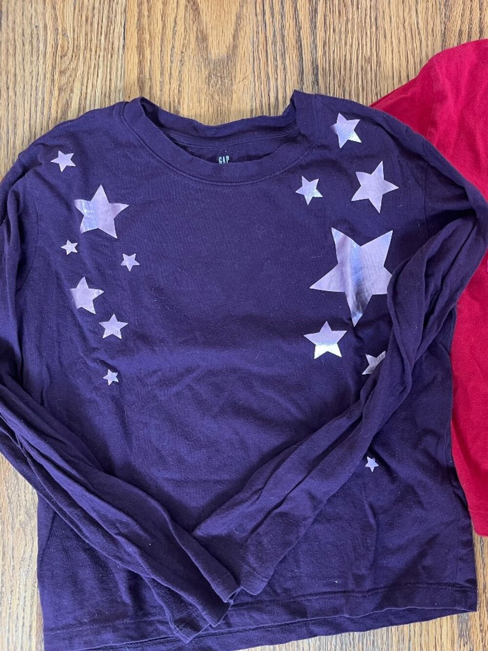 Gap girls long sleeve graphic shirts